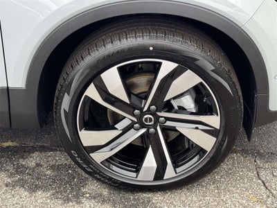 2026 Volvo XC90 Plug-In Hybrid T8 Plus 6-Seater