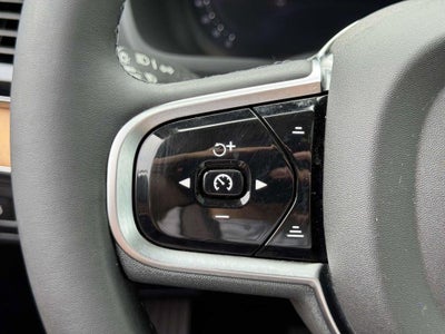2025 Volvo XC90 Plug-In Hybrid T8 Plus 7-Seater