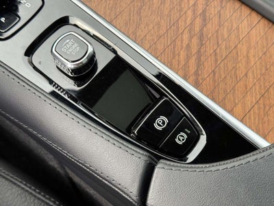 2025 Volvo XC90 Plug-In Hybrid T8 Plus 7-Seater