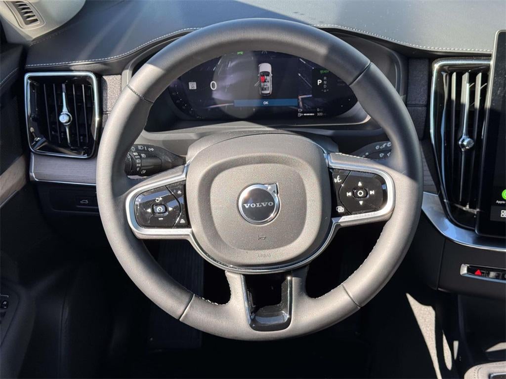 2026 Volvo XC90 Plug-In Hybrid Plus, T8 AWD, Electric/Gasoline, Bright, 7 Seats