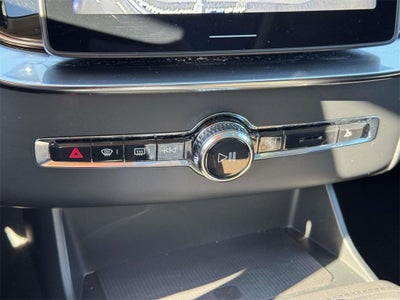 2026 Volvo XC90 Plug-In Hybrid Plus, T8 AWD, Electric/Gasoline, Bright, 7 Seats