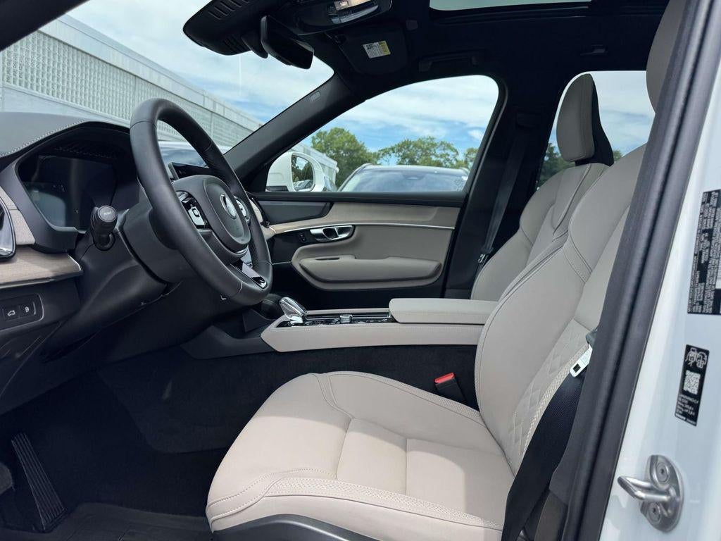 2026 Volvo XC90 Plug-In Hybrid Plus, T8 AWD, Electric/Gasoline, Bright, 7 Seats