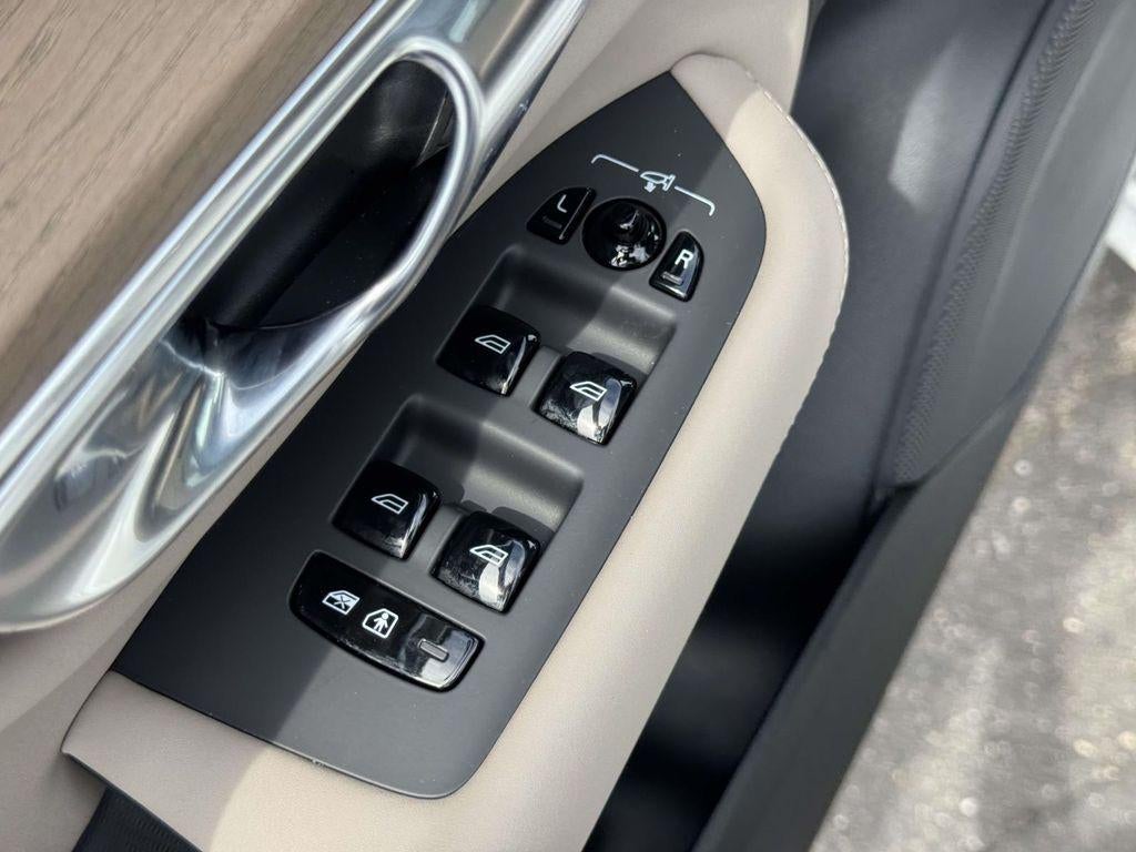 2026 Volvo XC90 Plug-In Hybrid Plus, T8 AWD, Electric/Gasoline, Bright, 7 Seats