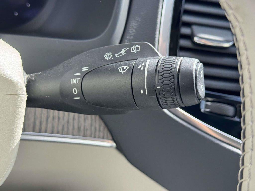2025 Volvo Plug-In XC90 Híbrido T8 Ultra 7-Seater