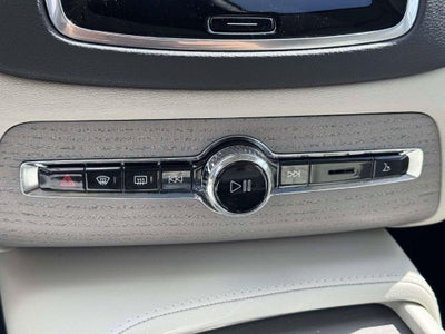 2025 Volvo Plug-In XC90 Híbrido T8 Ultra 7-Seater