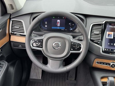2024 Volvo XC90 B5 Plus Bright Theme