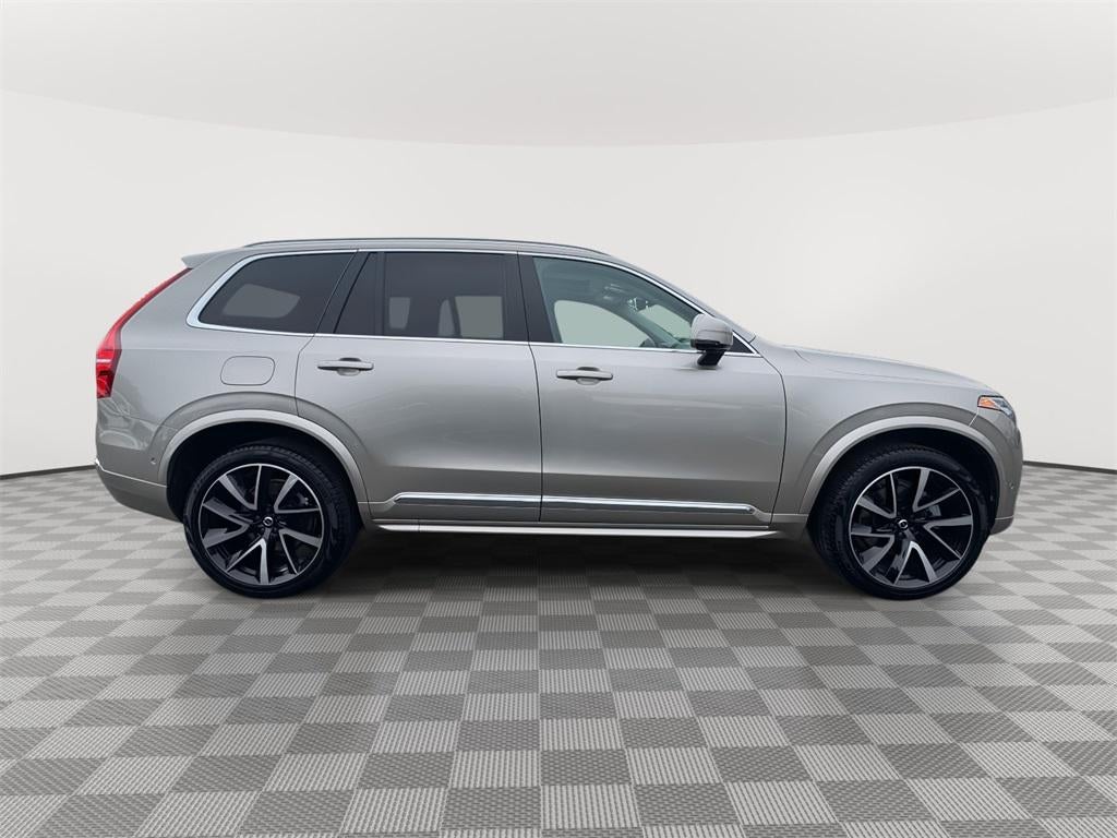 2024 Volvo XC90 B5 Plus Bright Theme