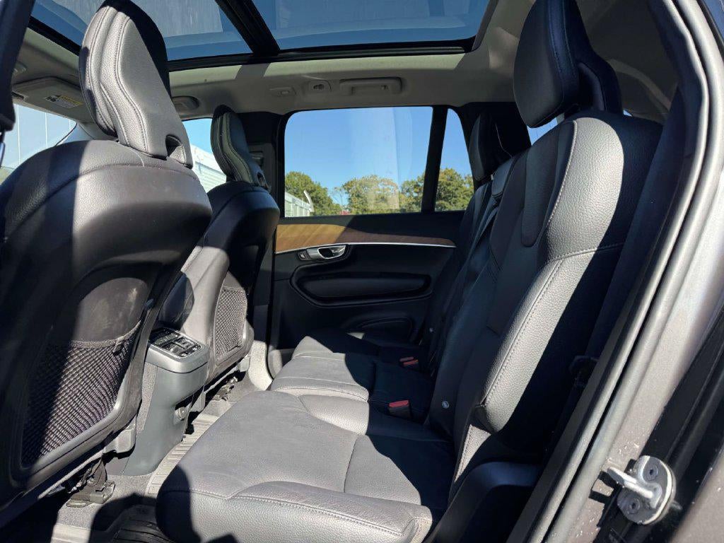 2024 Volvo XC90 B5 Plus Bright Theme
