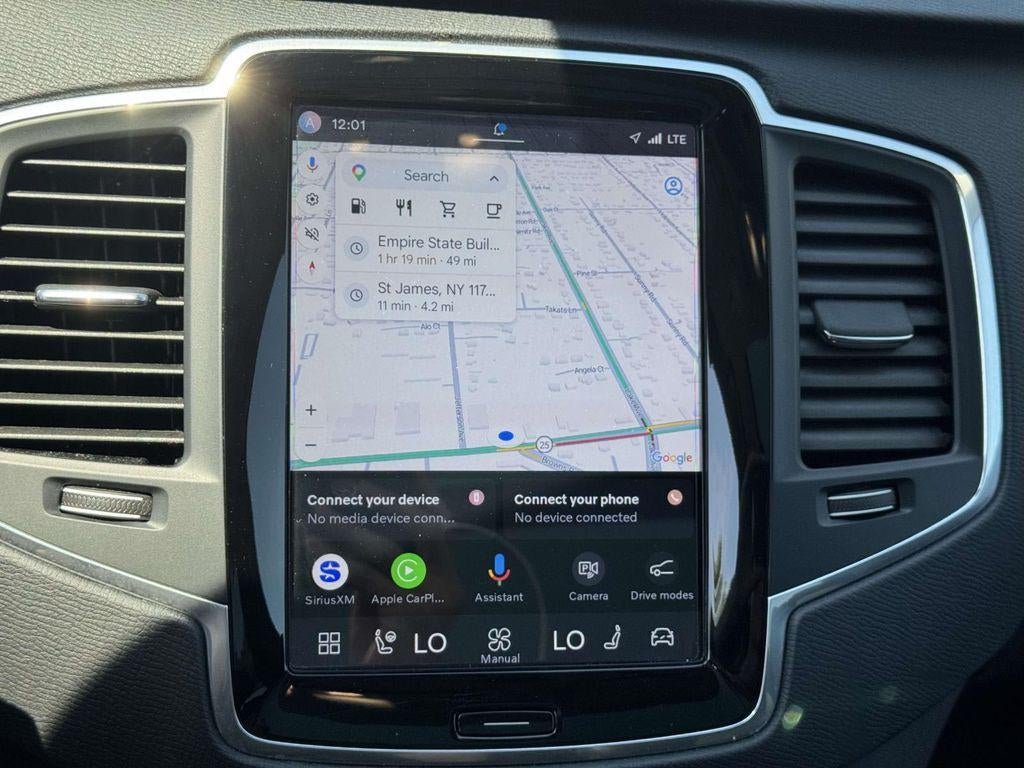 2023 Volvo XC90 B5 Core