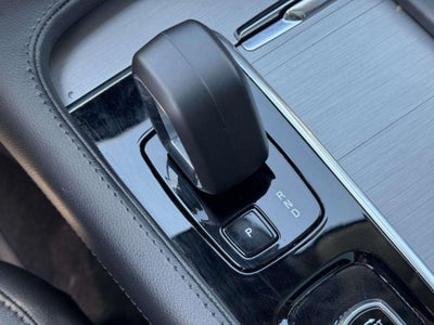 2023 Volvo XC90 B5 Core