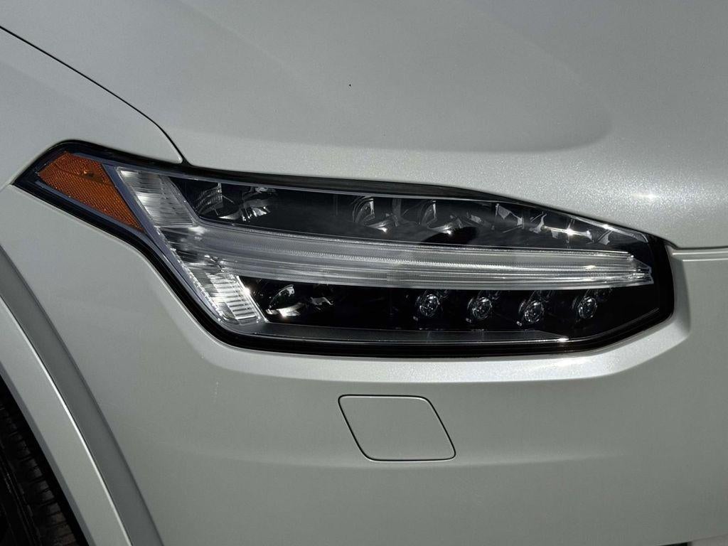 2023 Volvo XC90 B5 Core