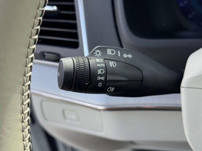 2023 Volvo XC90 B5 Core