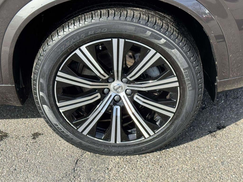 2023 Volvo XC90 B5 Core