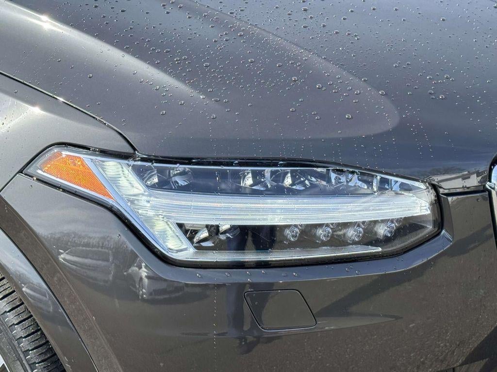 2023 Volvo XC90 B5 Core