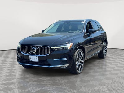 2023 Volvo XC60 B5 Ultimate Bright Theme