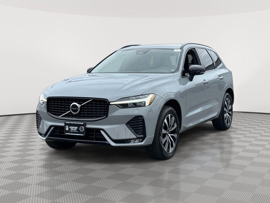 2024 Volvo XC60 B5 Core Dark Theme