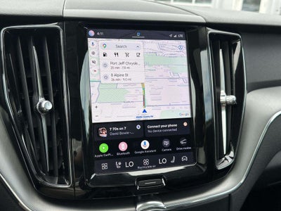 2024 Volvo XC60 B5 Core Dark Theme