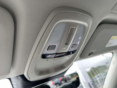 2024 Volvo XC60 B5 Core Dark Theme