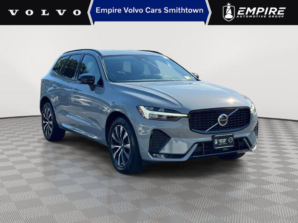 2024 Volvo XC60 B5 Core Dark Theme