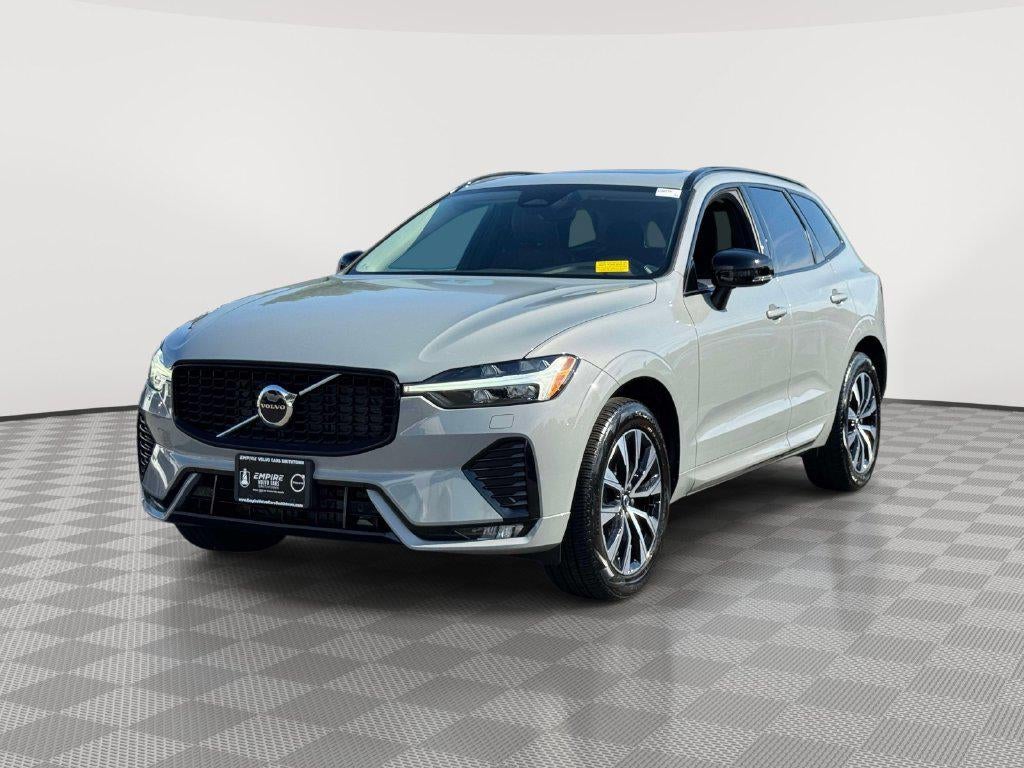 2024 Volvo XC60 B5 Core Dark Theme