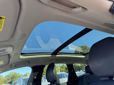2024 Volvo XC60 B5 Core Dark Theme