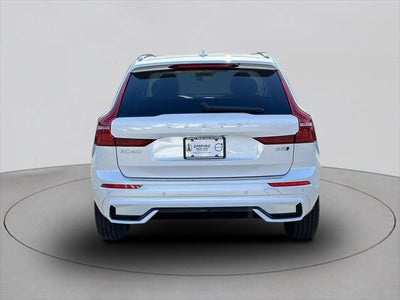 2024 Volvo XC60 B5 Plus Dark Theme