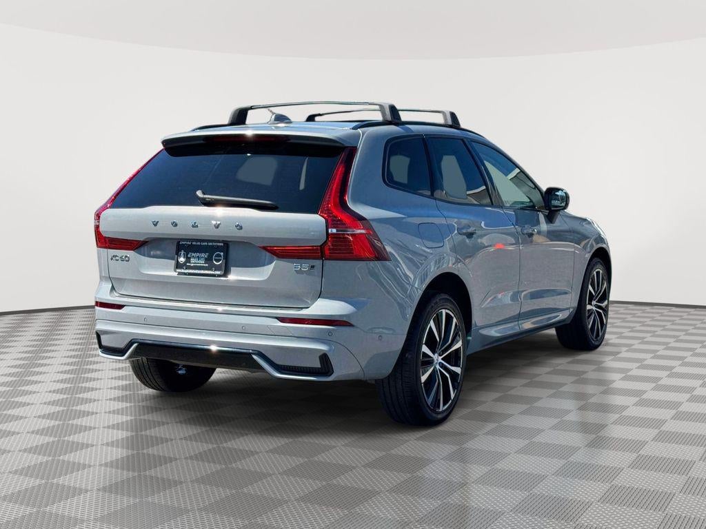 2024 Volvo XC60 B5 Plus Dark Theme