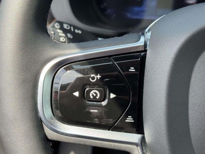 2024 Volvo XC60 B5 Plus Dark Theme