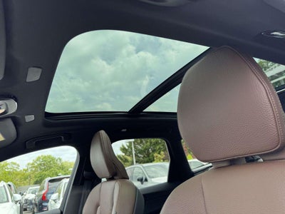 2024 Volvo XC60 B5 Plus Dark Theme
