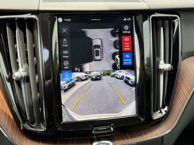 2024 Volvo XC60 B5 Plus Dark Theme