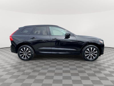 2024 Volvo XC60 B5 Plus Dark Theme