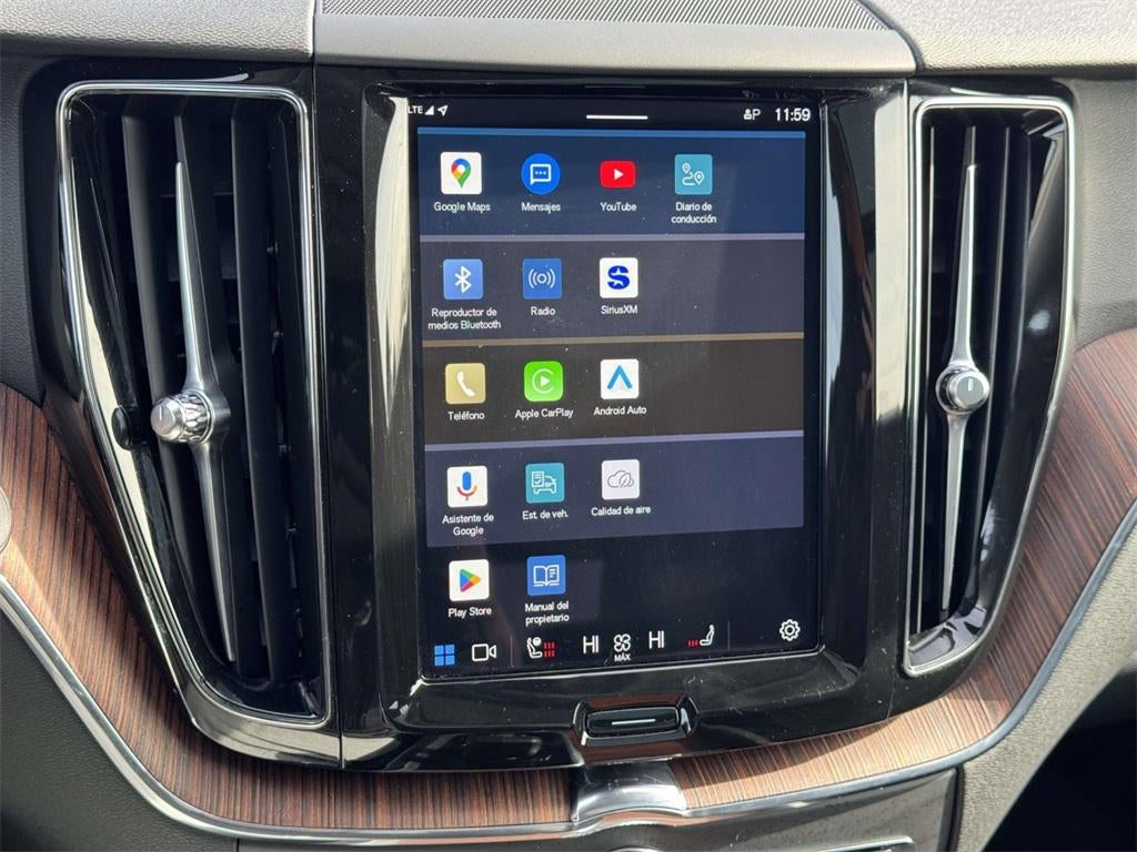 2024 Volvo XC60 B5 Plus Dark Theme