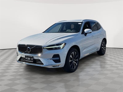 2023 Volvo XC60 B5 Plus Bright Theme