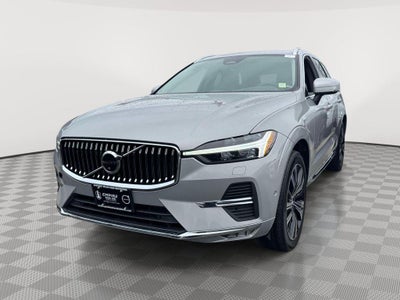 2023 Volvo XC60 B5 Plus Bright Theme
