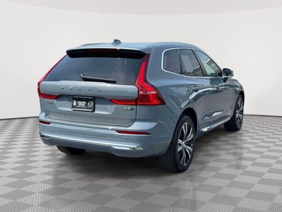 2023 Volvo XC60 B5 Plus Bright Theme