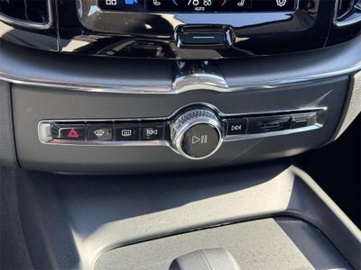 2023 Volvo XC60 B5 Core