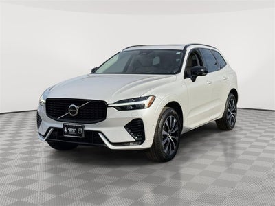 2023 Volvo XC60 B5 Plus Dark Theme