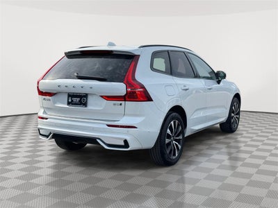 2023 Volvo XC60 B5 Plus Dark Theme