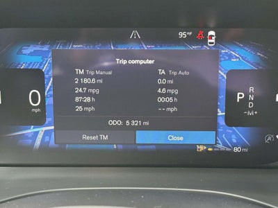 2023 Volvo XC60 B5 Plus Dark Theme
