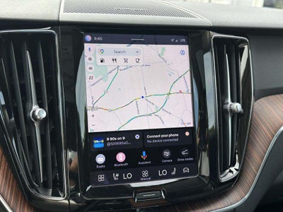 2023 Volvo XC60 B5 Plus Dark Theme