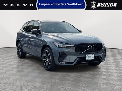 2023 Volvo XC60 B5 Plus Dark Theme