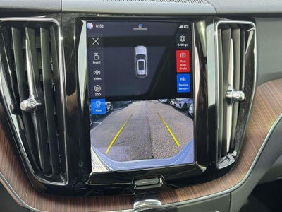 2023 Volvo XC60 B5 Plus Dark Theme
