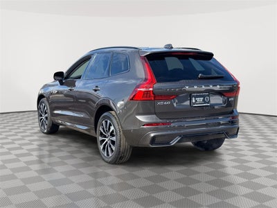 2023 Volvo XC60 B5 Plus Dark Theme