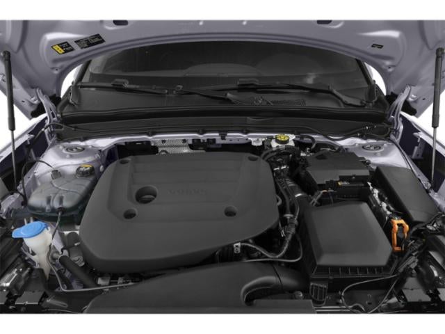 2023 Volvo XC40 B5 Ultimate Bright Theme