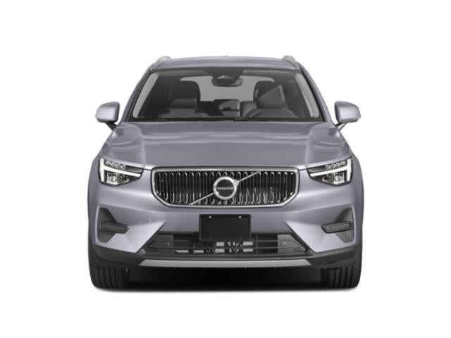 2023 Volvo XC40 B5 Ultimate Bright Theme