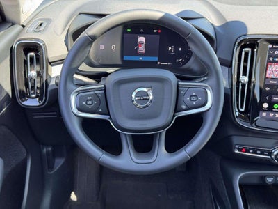 2026 Volvo XC40 Plus, B5 AWD Gas (mild hybrid), Dark
