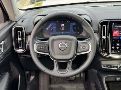 2026 Volvo XC40 Plus, B5 AWD Gas (mild hybrid), Dark