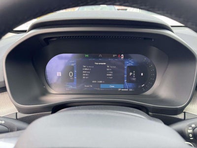 2026 Volvo XC40 Plus, B5 AWD Gas (mild hybrid), Dark