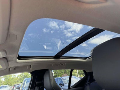 2026 Volvo XC40 Plus, B5 AWD Gas (mild hybrid), Dark