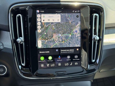 2026 Volvo XC40 Plus, B5 AWD Gas (mild hybrid), Dark